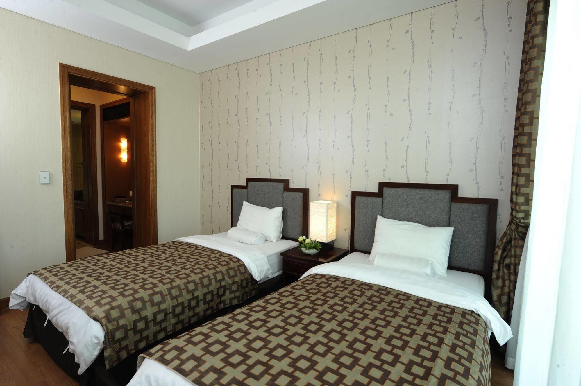 Hotel Pineridge Sokcho Esterno foto